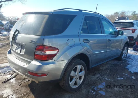 2010 Mercedes-Benz Ml 350 4Matic z USA, uszkodzony, nr VIN 4JGBB8GB3AA569151